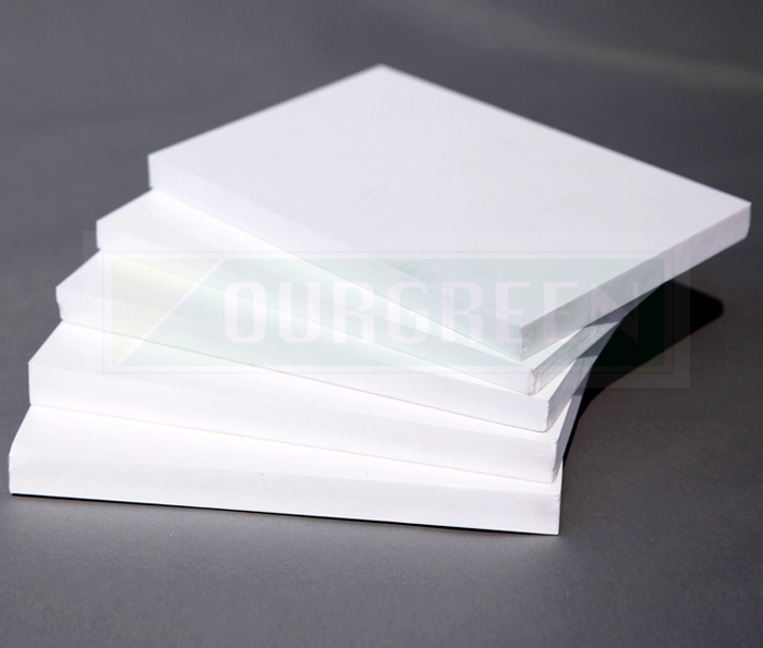 如何選擇適合制作pvc浴室柜板呢？